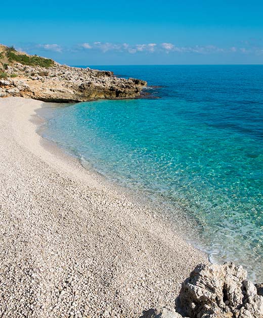 Riserva naturale orientata dello Zingaro, La Dama